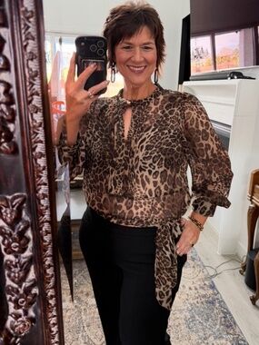 Meet your Posher, Angela